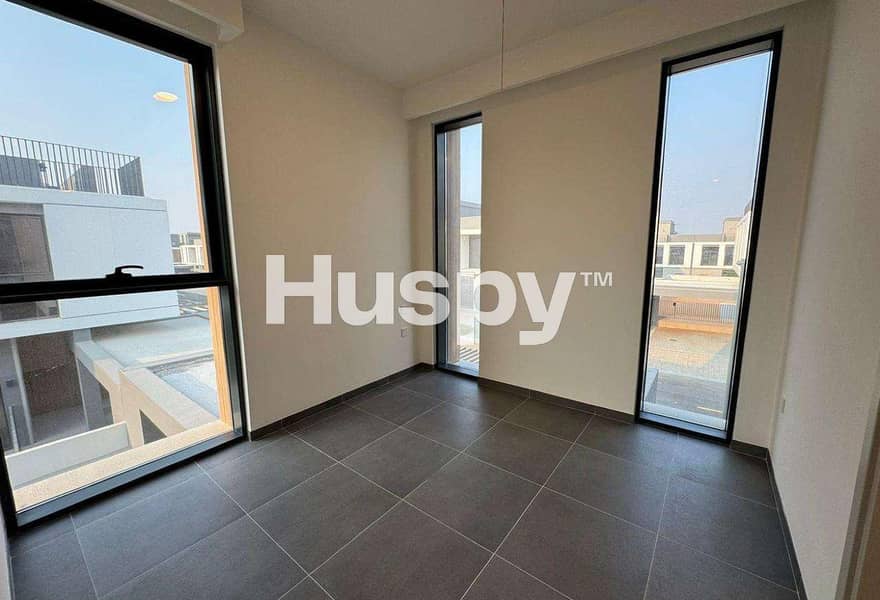 Ready to Move in | Brand New | Unfurnished - Image 9