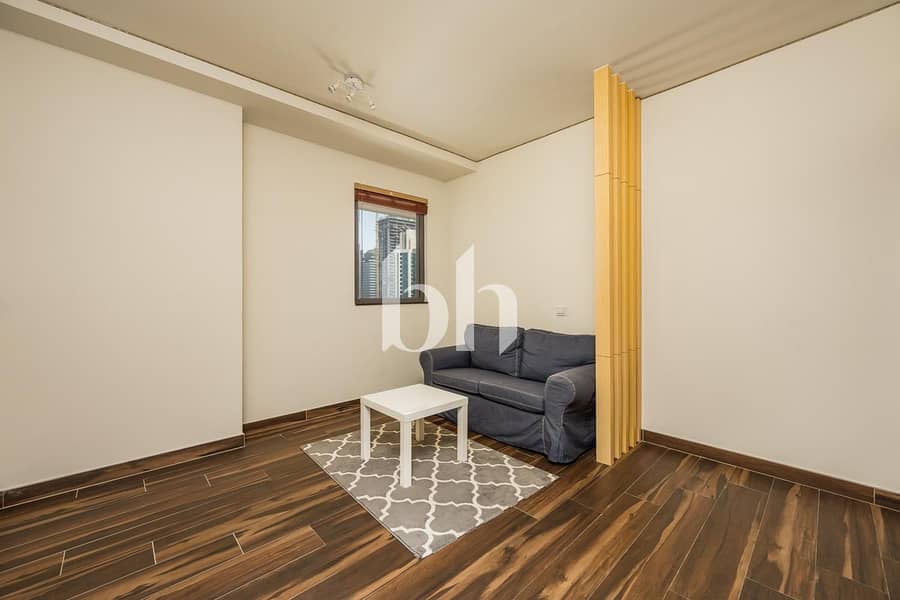 Vacant| Upgraded | sea view| 3 bedroom plus maids - Image 7