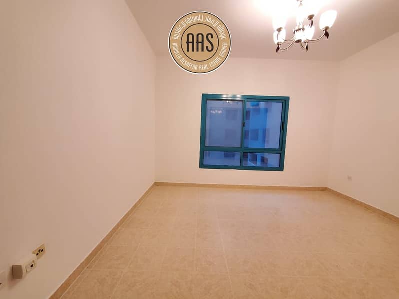 Easy Access To Metro Station One Bed Apartment For Rent - Image 8