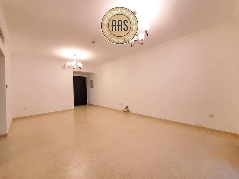 Easy Access To Metro Station One Bed Apartment For Rent - Image 14