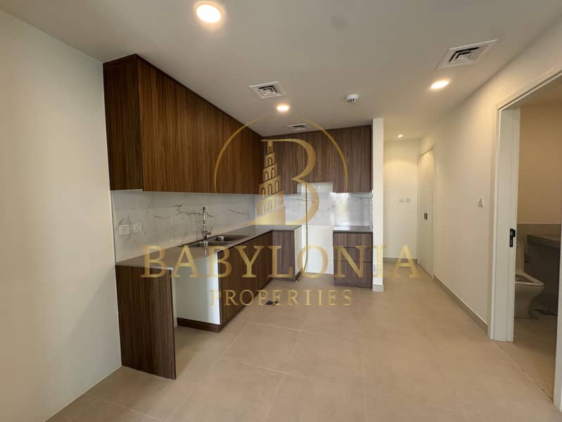 Brand New | Very Bright | Vacant on Transfer | 3 plus maid - Image 6