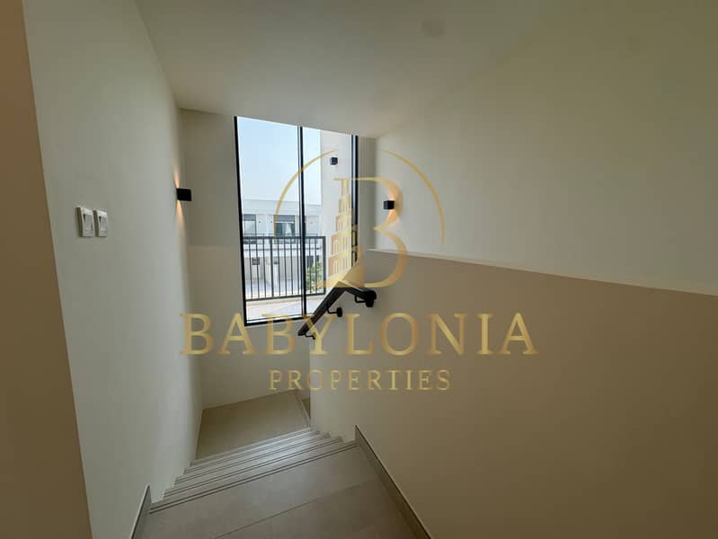 Brand New | Very Bright | Vacant on Transfer | 3 plus maid - Image 8