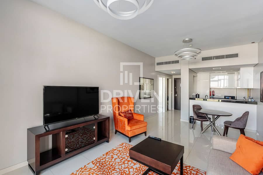 Fully Furnished | Modern Apt | Ready to Move in