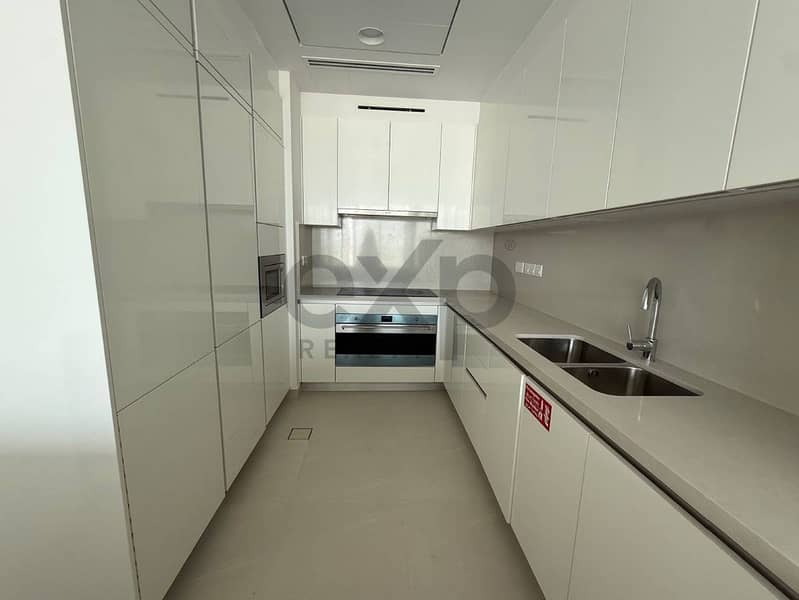 VACANT | CANAL N BURJ VIEW | HIGH FLOOR | BALCONY