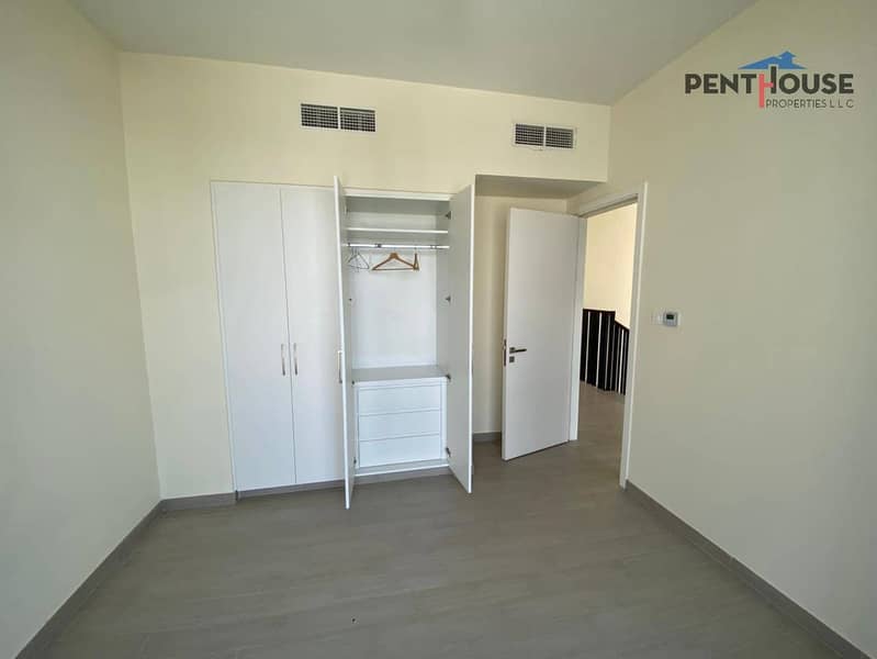 Standalone villa | Well Maintained | Vacant Now - Image 19