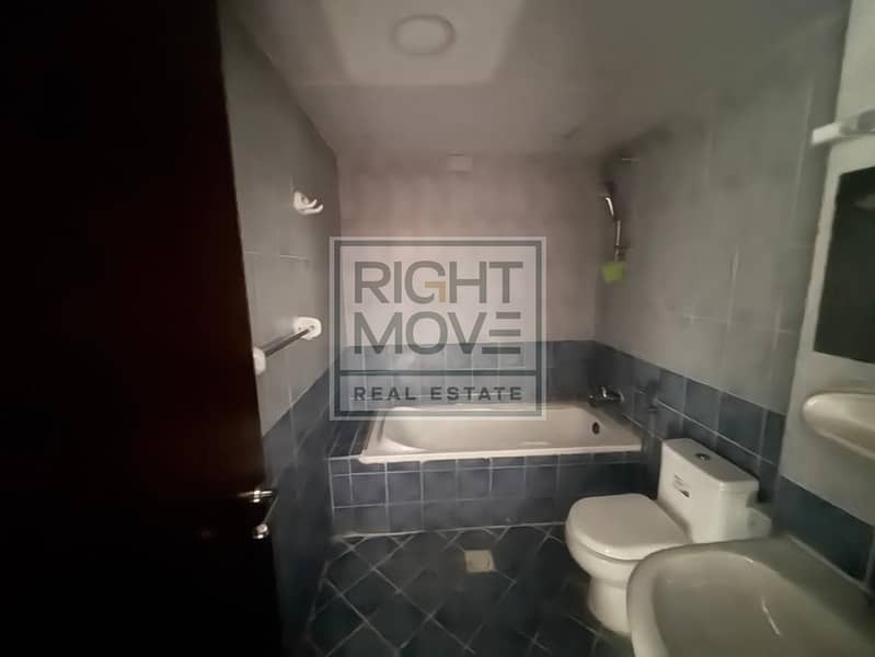14 fff6d796-1d07-4404-aac1-4fe6e8acc9c6. jpg