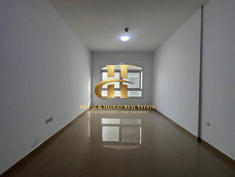 Unfurnished | Vacant | Spacious Layout