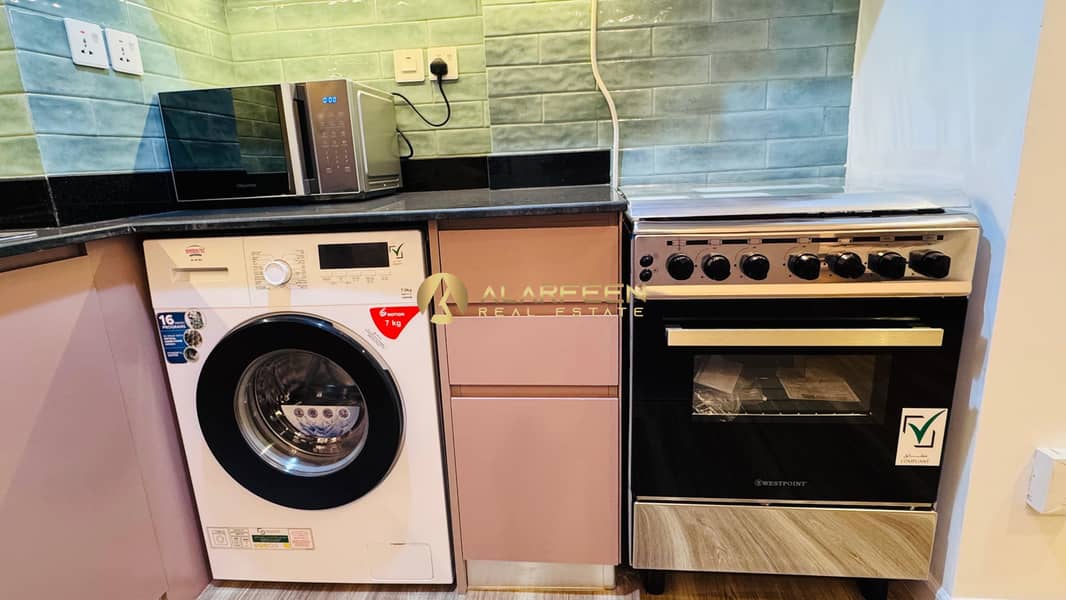 Pool View | Modern Layout | High End Quality - Image 6