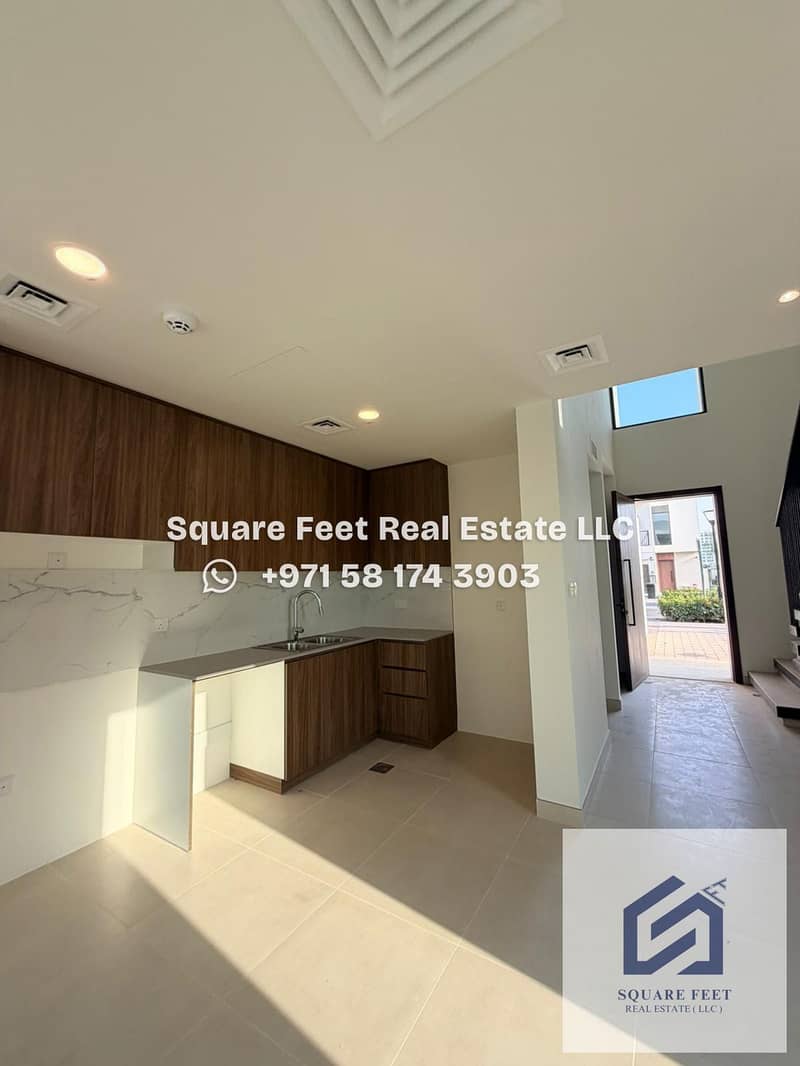 Brand New 4 Bedroom + Maid Town House - Maha Townhouses, Town Square