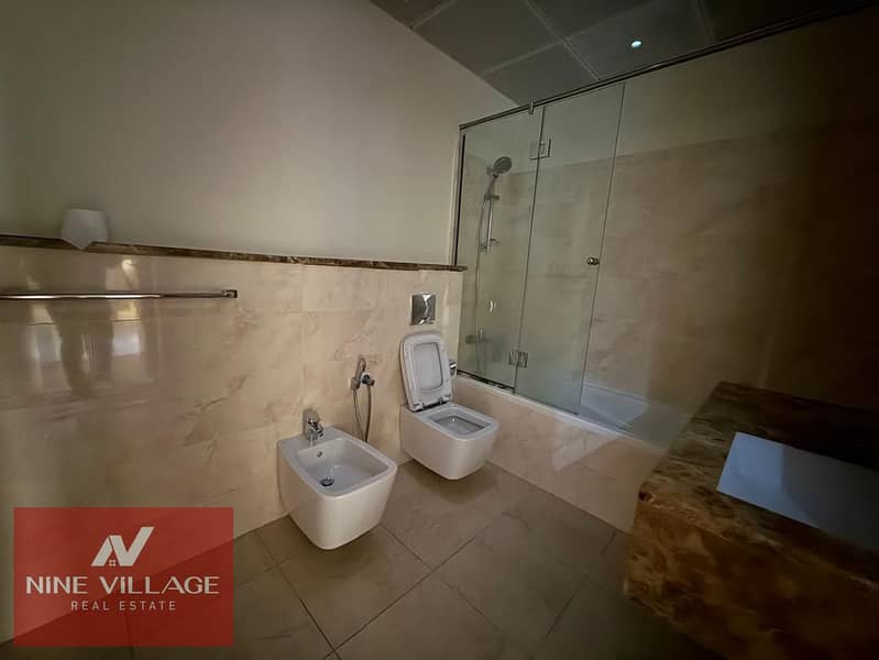 FULLY FURNISHED CHILLER FREE FREE HOLD - Image 9