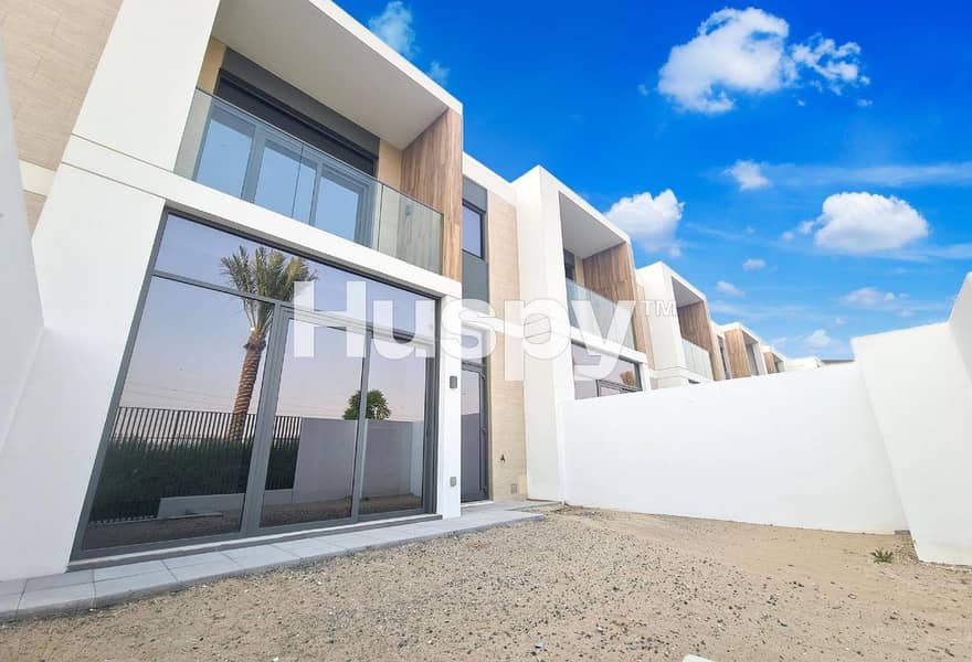 Near Pool and Park | Vacant soon | Single Row