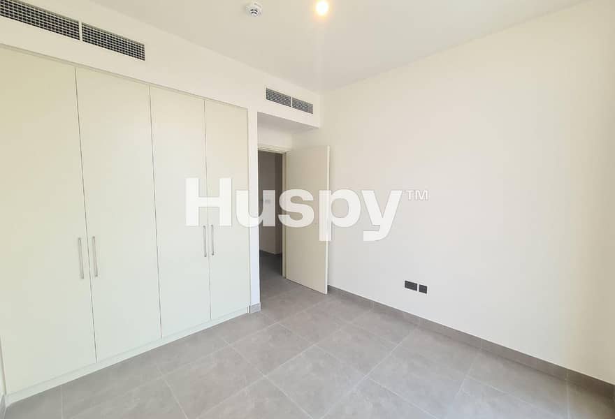 Near Pool and Park | Vacant soon | Single Row - Image 6