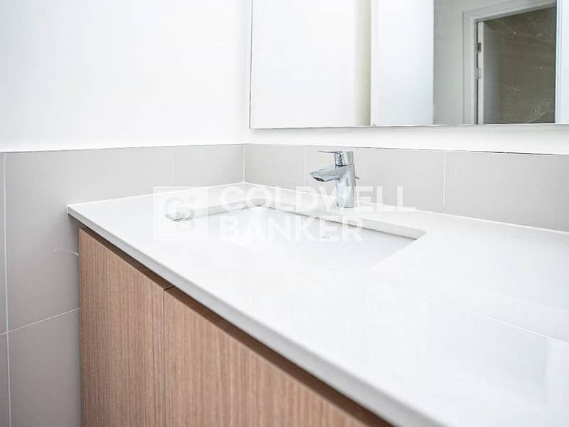 Ready to Move | Single Row | Direct to Pool - Image 25