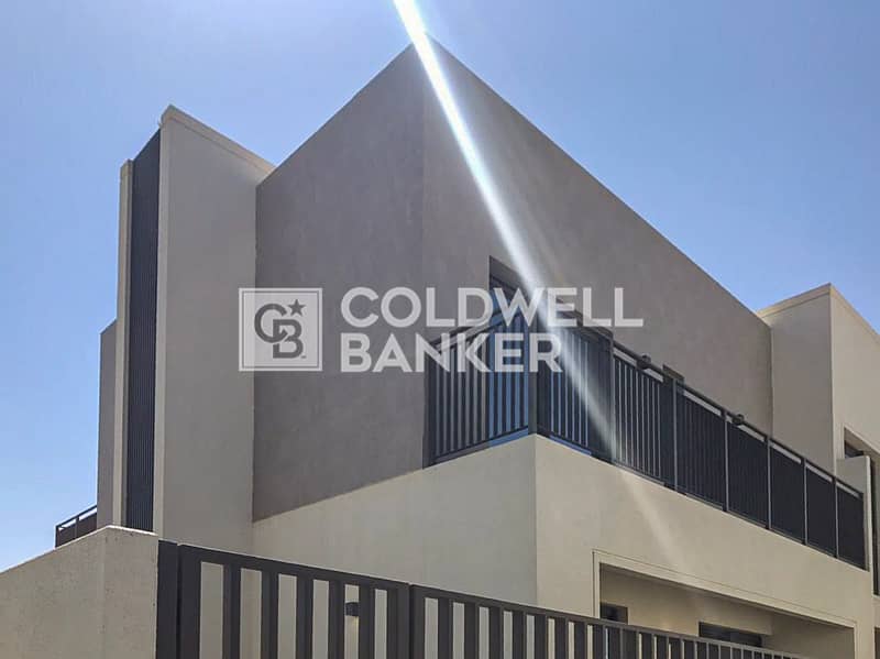 Ready to Move | Single Row | Direct to Pool - Image 32