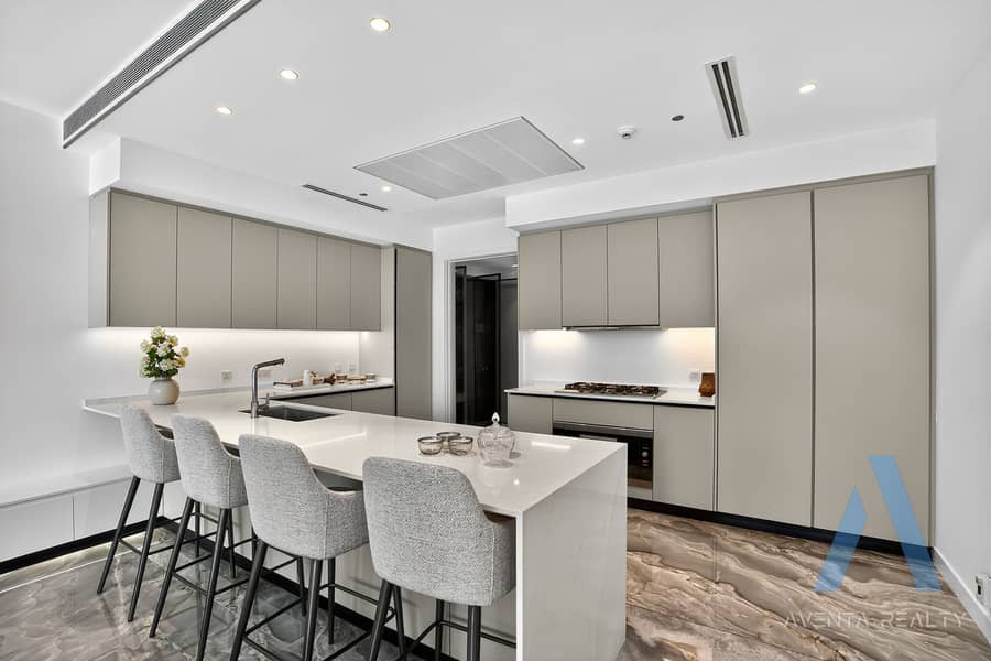 Duplex | Fully Furnished | Upgraded - Image 11