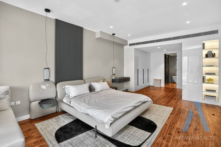 Duplex | Fully Furnished | Upgraded - Image 19