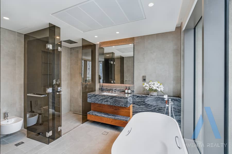 Duplex | Fully Furnished | Upgraded - Image 24