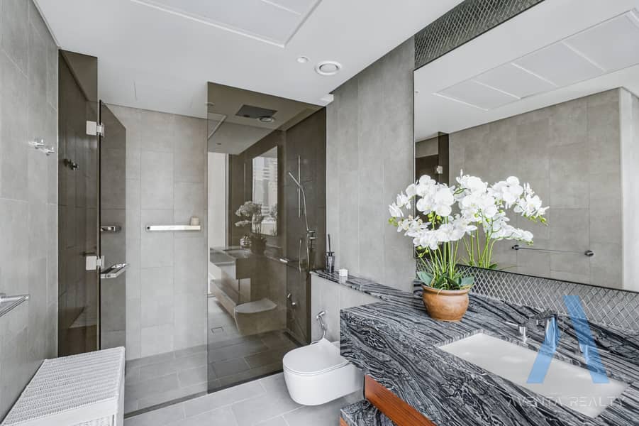 Duplex | Fully Furnished | Upgraded - Image 25