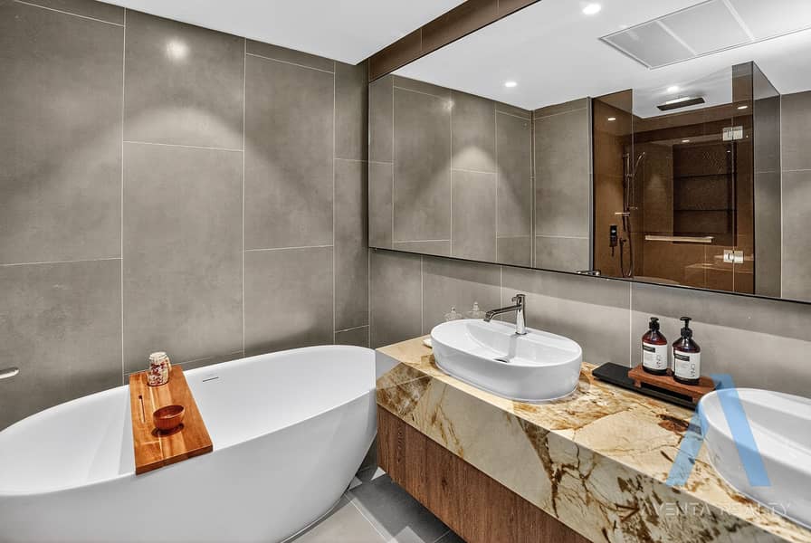 Duplex | Fully Furnished | Upgraded - Image 26