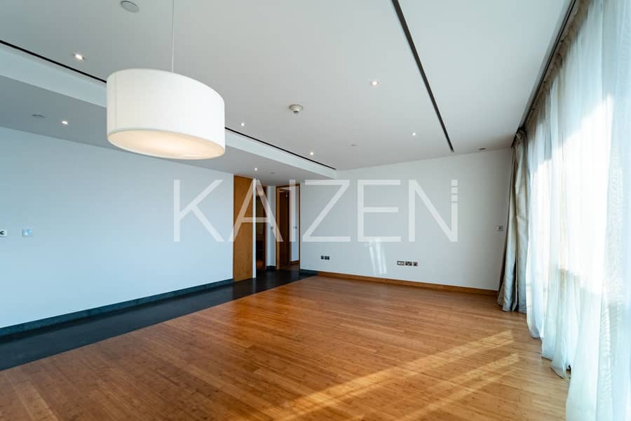 Modern 1BR Apartment in Burjuman Vista, Mankhool - Image 6