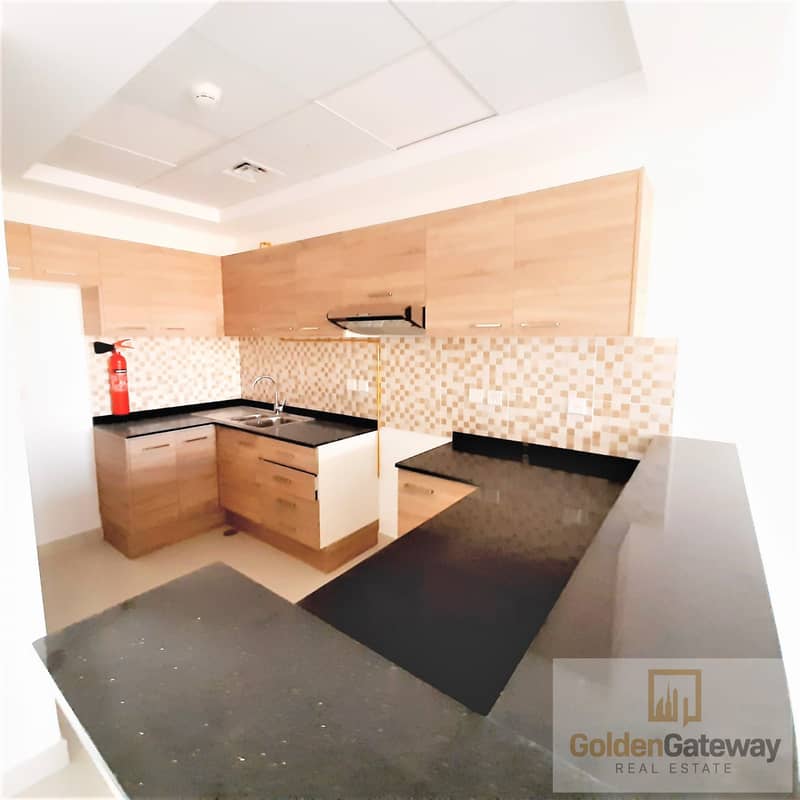 Sophisticated Layout I Serene Terrace I Vacant Soon