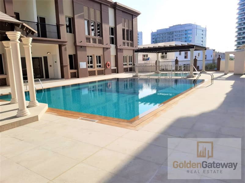 Sophisticated Layout I Serene Terrace I Vacant Soon - Image 12