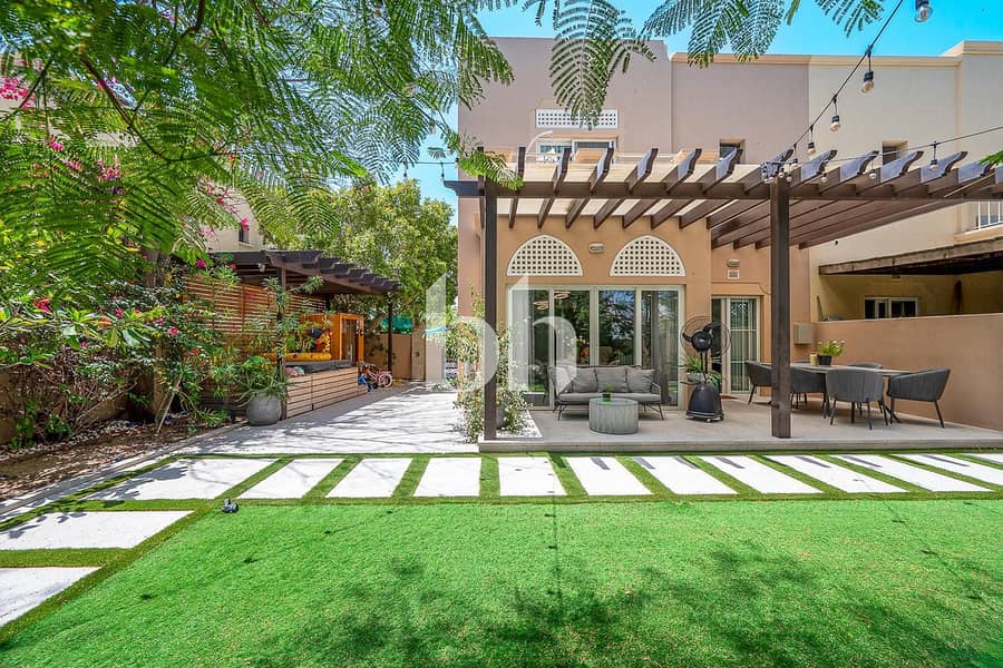 RARE GREEN BELT | UPGRADED 3E | VACANT