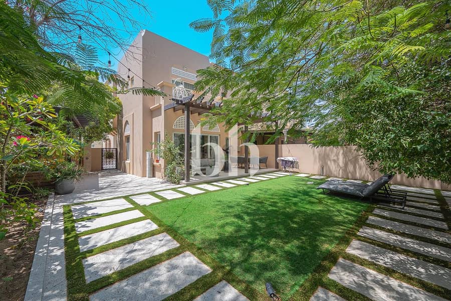 RARE GREEN BELT | UPGRADED 3E | VACANT