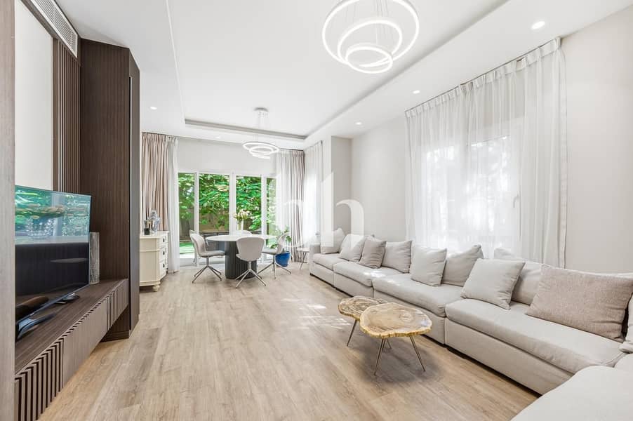 RARE GREEN BELT | UPGRADED 3E | VACANT