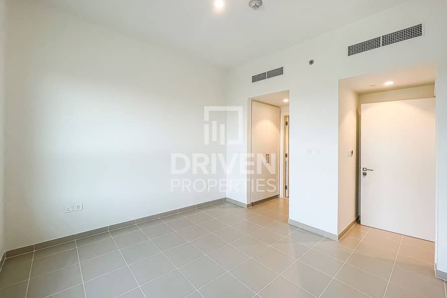 Golf Course View | Elegant Apt | Available Soon - Image 8