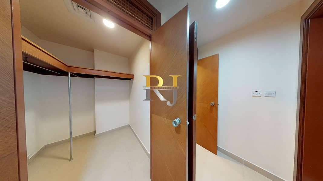 4 BR Family Haven in Bur Dubai with All Amenities - Image 24