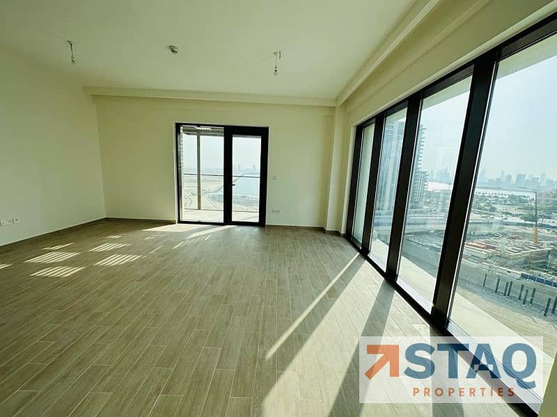 LUXURY 3 BEDROOMS | BEACH VIEW | PRIME LOCATION