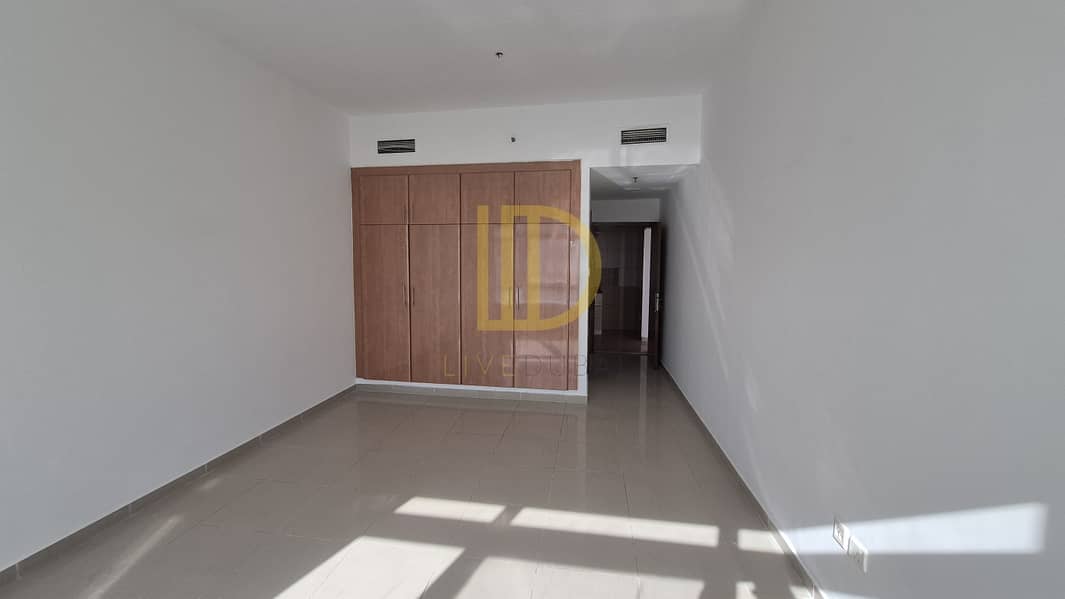 Large size | High Floor | Lake View | Ready to move in