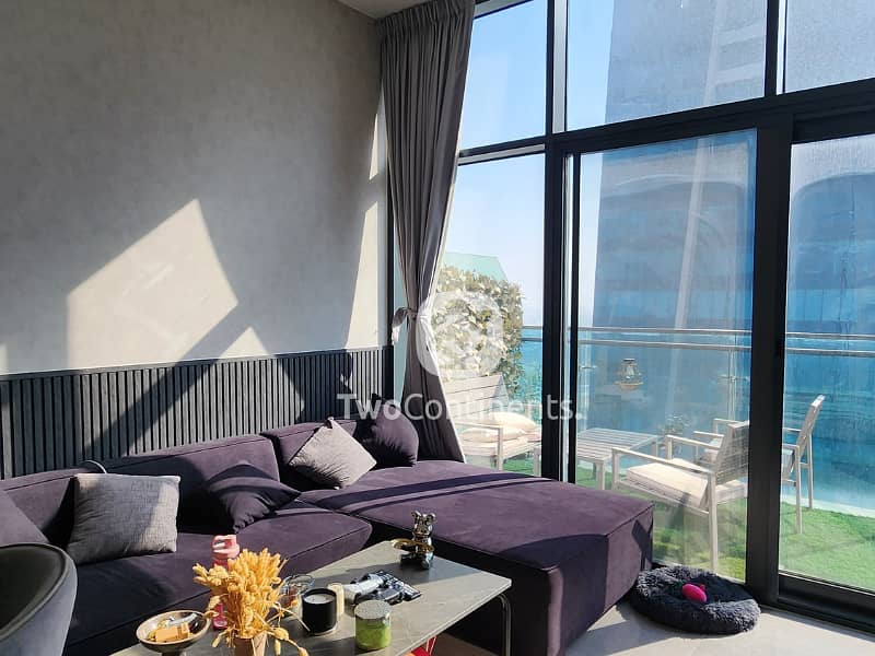 Top Floor Luxury I Furnished 1BR I Stylish Home