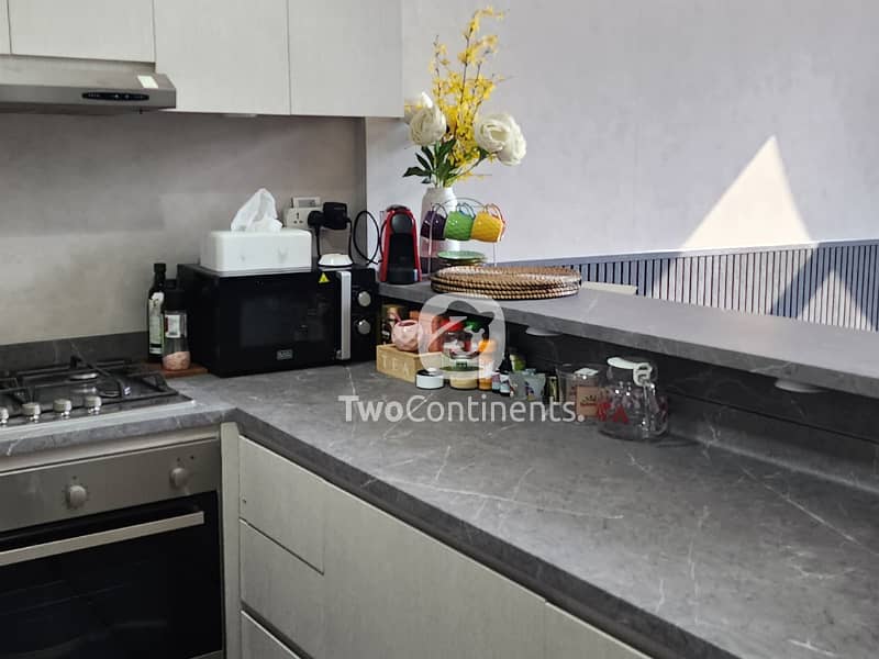 Top Floor Luxury I Furnished 1BR I Stylish Home - Image 7