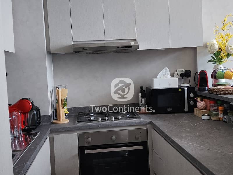 Top Floor Luxury I Furnished 1BR I Stylish Home - Image 9