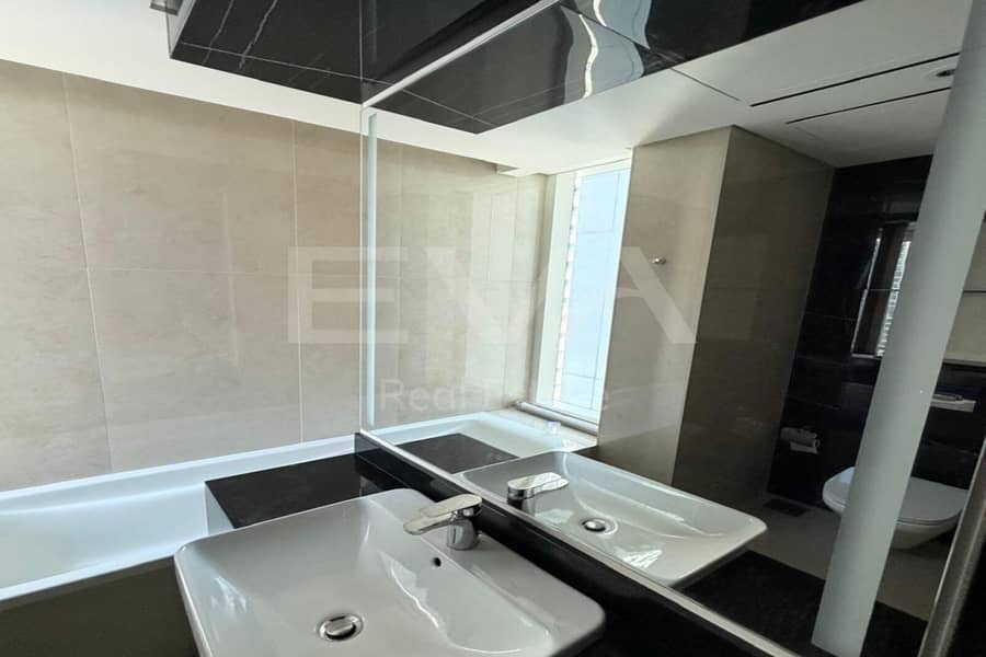 Fully Furnished | Lake View | Smart Home | Vacant - Image 12