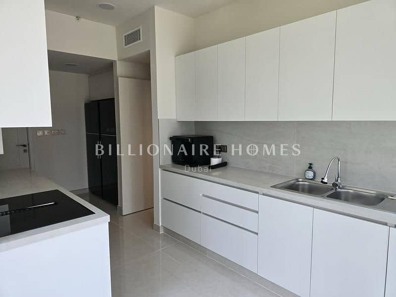 Burj Khalifa N Fountain View | Close to Landmarks - Image 9