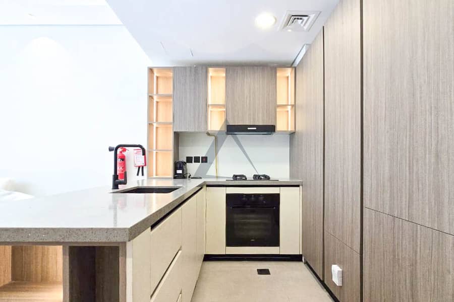 Modern Living | Fully Furnished | Vacant - Image 6