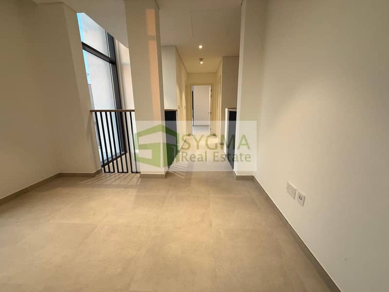 BRAND NEW | LARGE PLOT | SINGLE ROW | UNFURNISHED - Image 14