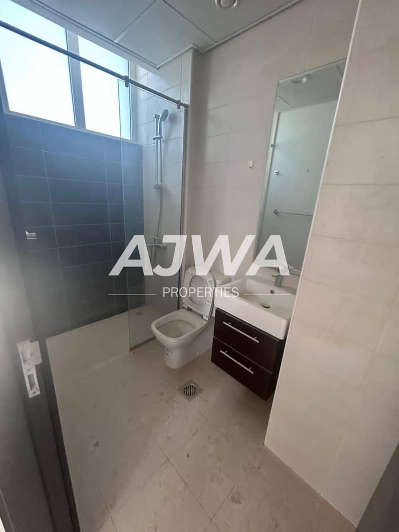 3 Bed town house in Vardan damac hills 2 - Image 11