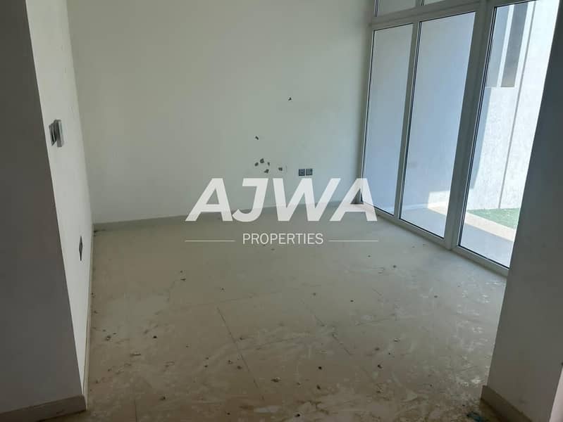 3 Bed town house in Vardan damac hills 2 - Image 14