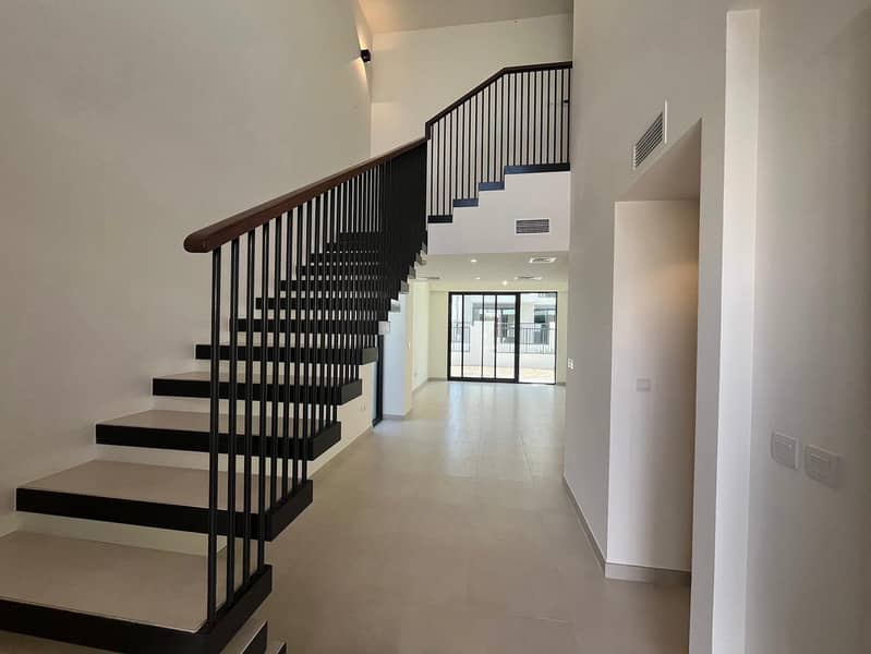 READY TO MOVE | CORNER UNIT | BIGGER PLOT SIZE