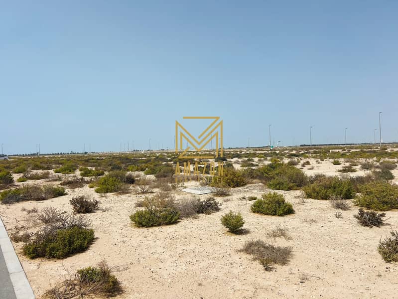 PHASE 04 FREEHOLD SINGLE ROAD PRIME PLOT CLOSE TO SHEIKH ZAYED ROAD