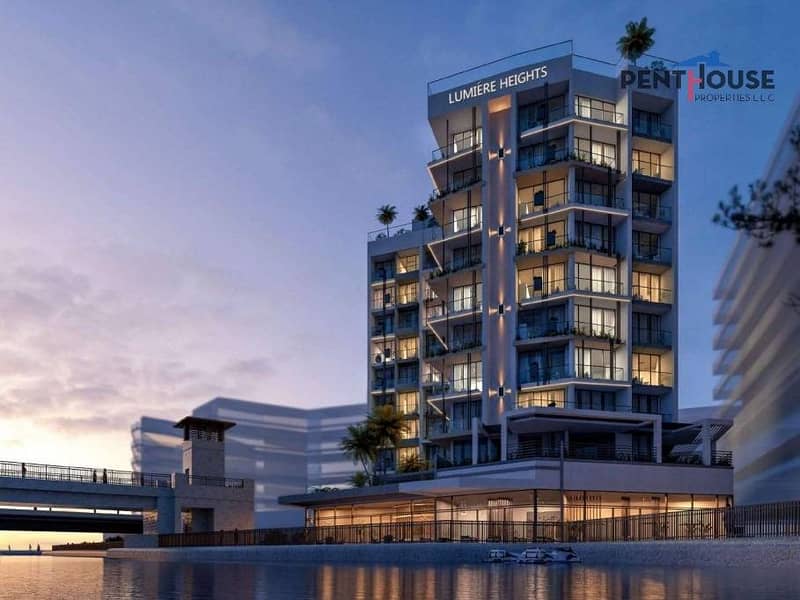 WATERFRONT LIVING | PRIME LOCATION| HIGH R. O. I - Image 9