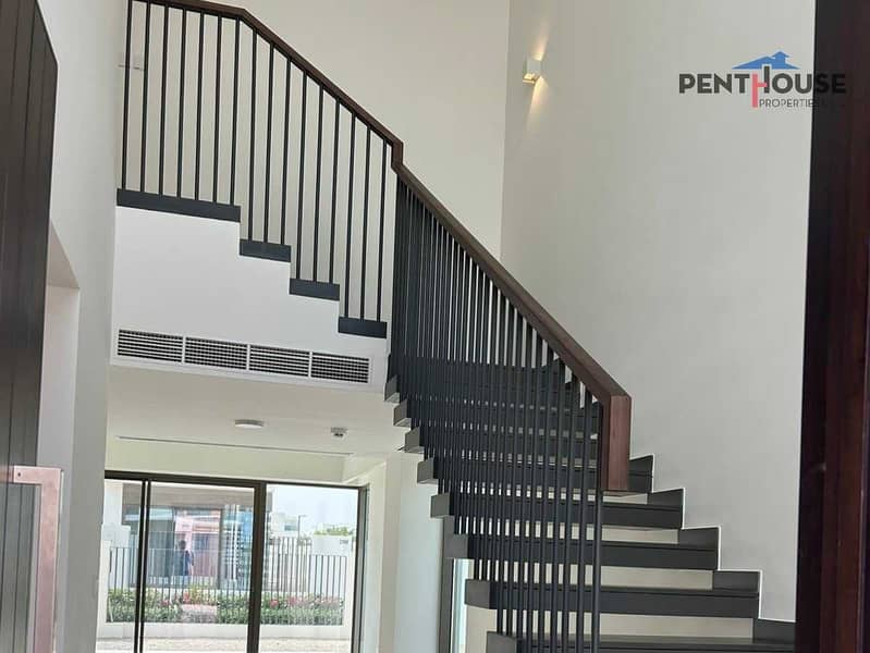 CORNER UNIT | BRAND NEW | CLOSE TO ENTRANCE - Image 12