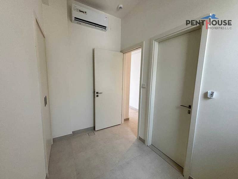 CORNER UNIT | BRAND NEW | CLOSE TO ENTRANCE - Image 13
