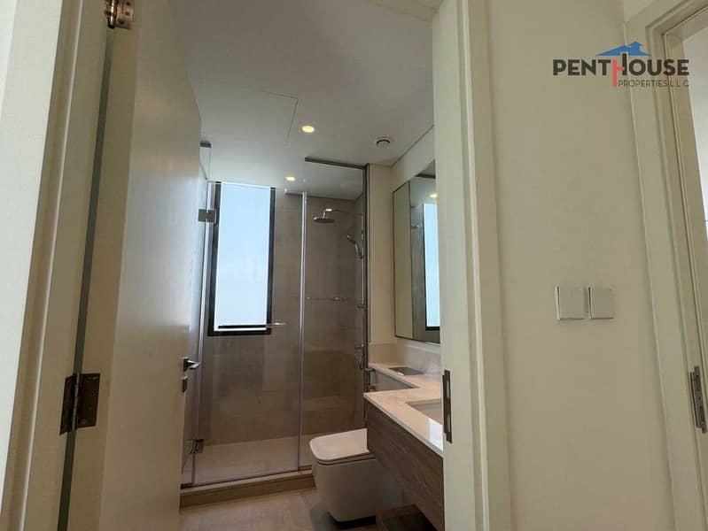 CORNER UNIT | BRAND NEW | CLOSE TO ENTRANCE - Image 19