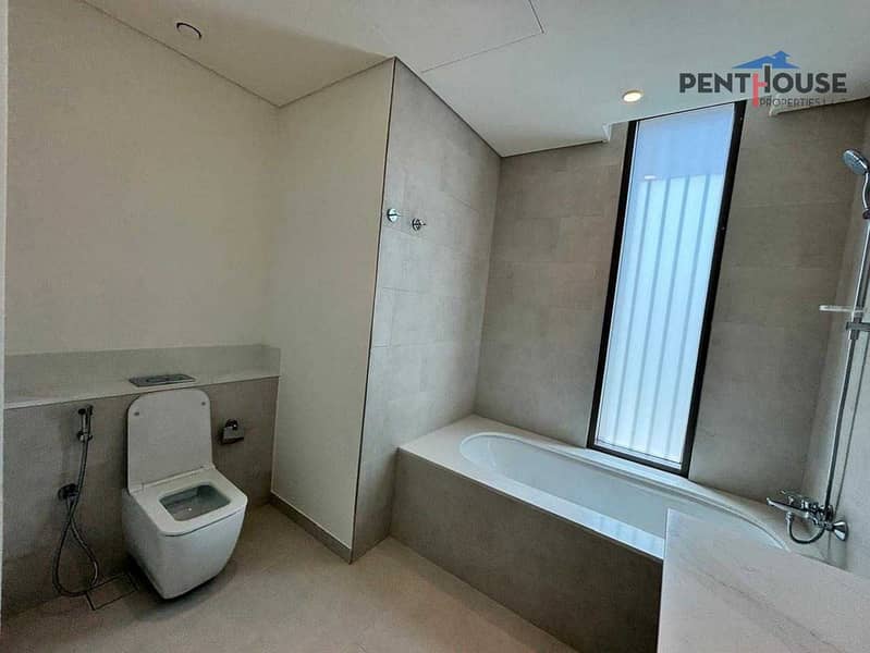 CORNER UNIT | BRAND NEW | CLOSE TO ENTRANCE - Image 22