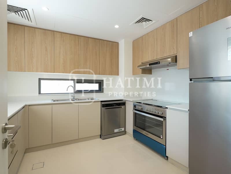 Close to Amenities | Corner unit | Big plot size - Image 12